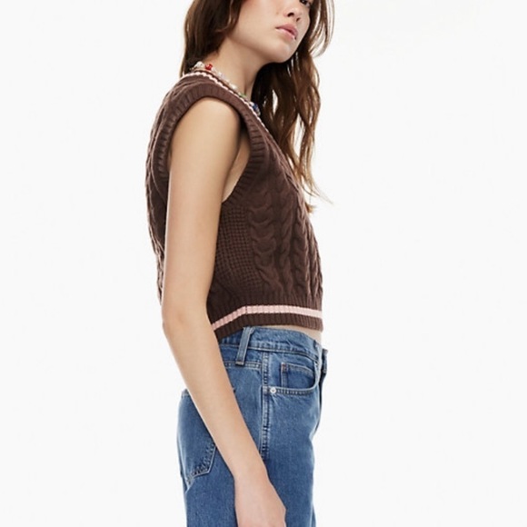 Aritzia Sunday Best Winston Sweater Vest - Picture 11 of 11